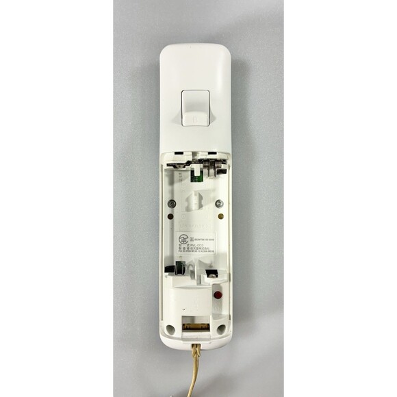 Nintendo Wii White RVL-003 Motion Remote Controller with Steering Wheel Tested - Picture 9 of 11